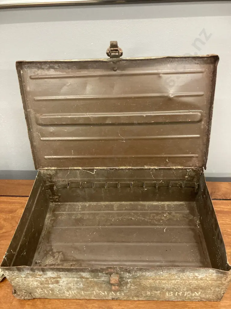 Vintage Mk.1 Bren Gun Magazine Box - Stenciled BOX MK 1-1 MAG-303" BREN Image 1++